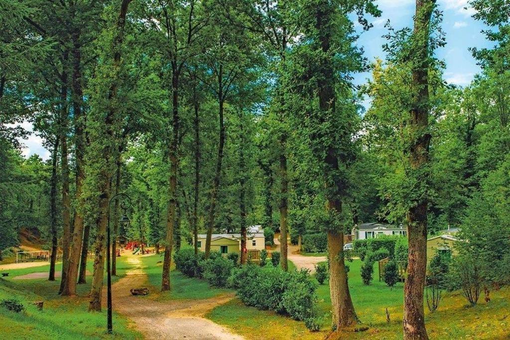 Mobil-Home Au Parc Des Roches Saint-Cheron ภายนอก รูปภาพ